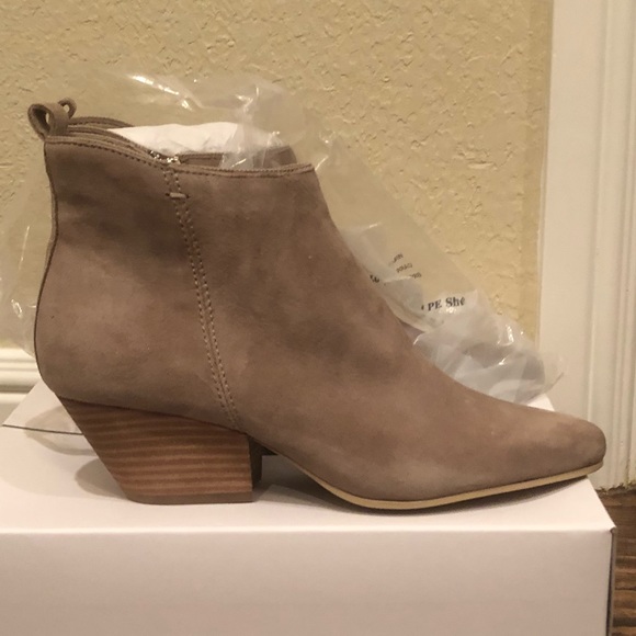 dolce vita pearse suede bootie